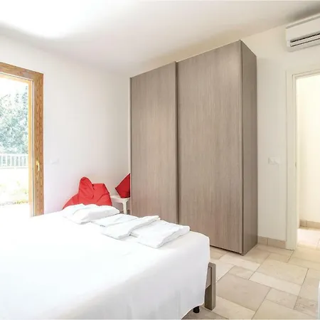 Prázdninový dům Awesome In W/ 2 Bedrooms *
